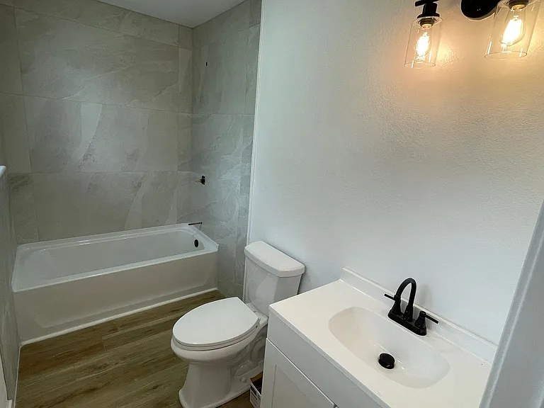 6684 Garvin Dr — Photo 12