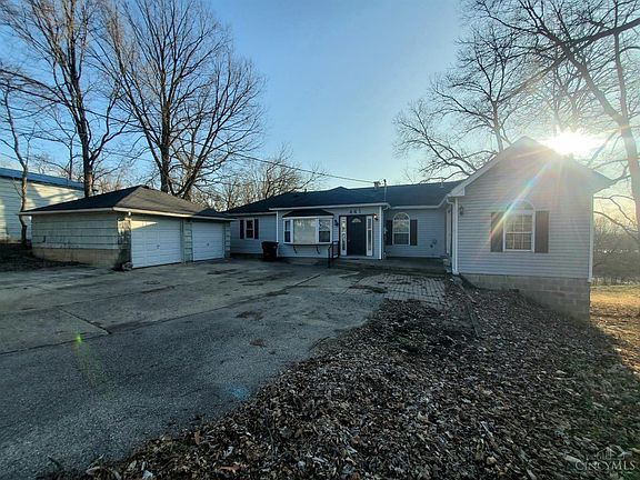 2nd image of 441 Leichty Ave