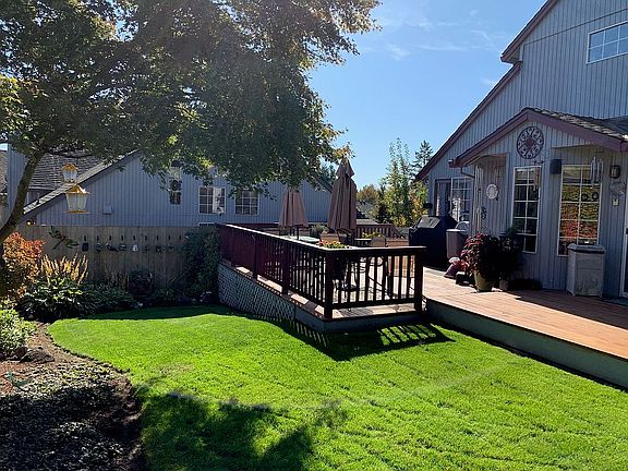 Large Wrap Around Deck