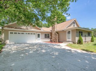 1450 E Riley Thompson Rd, Muskegon, MI 49445