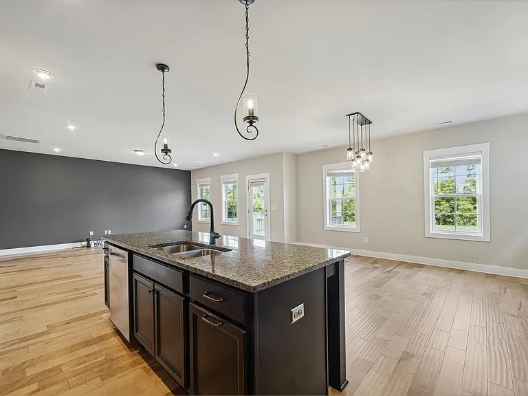 444 Beacon Ridge Blvd — Photo 13