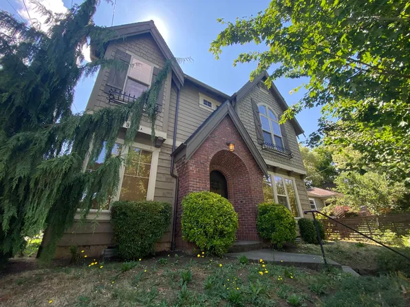 JH1102, 6916 N McKenna Ave #A, Portland, OR 97203