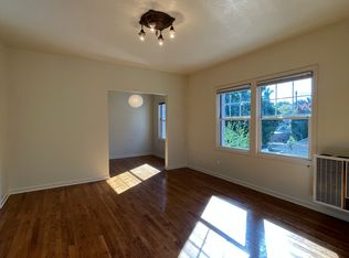 816 SE 29th Ave #302, Portland, OR 97214