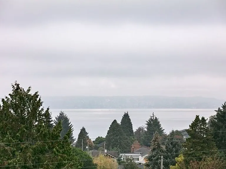 View On California - Spacious with Modern Updates, fireplace (select units) & private balcony | P... — Photo 1