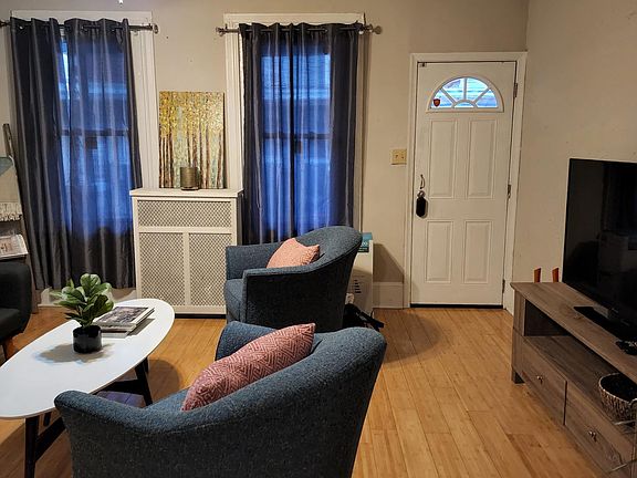 2nd image of 5419 Harlan St #1