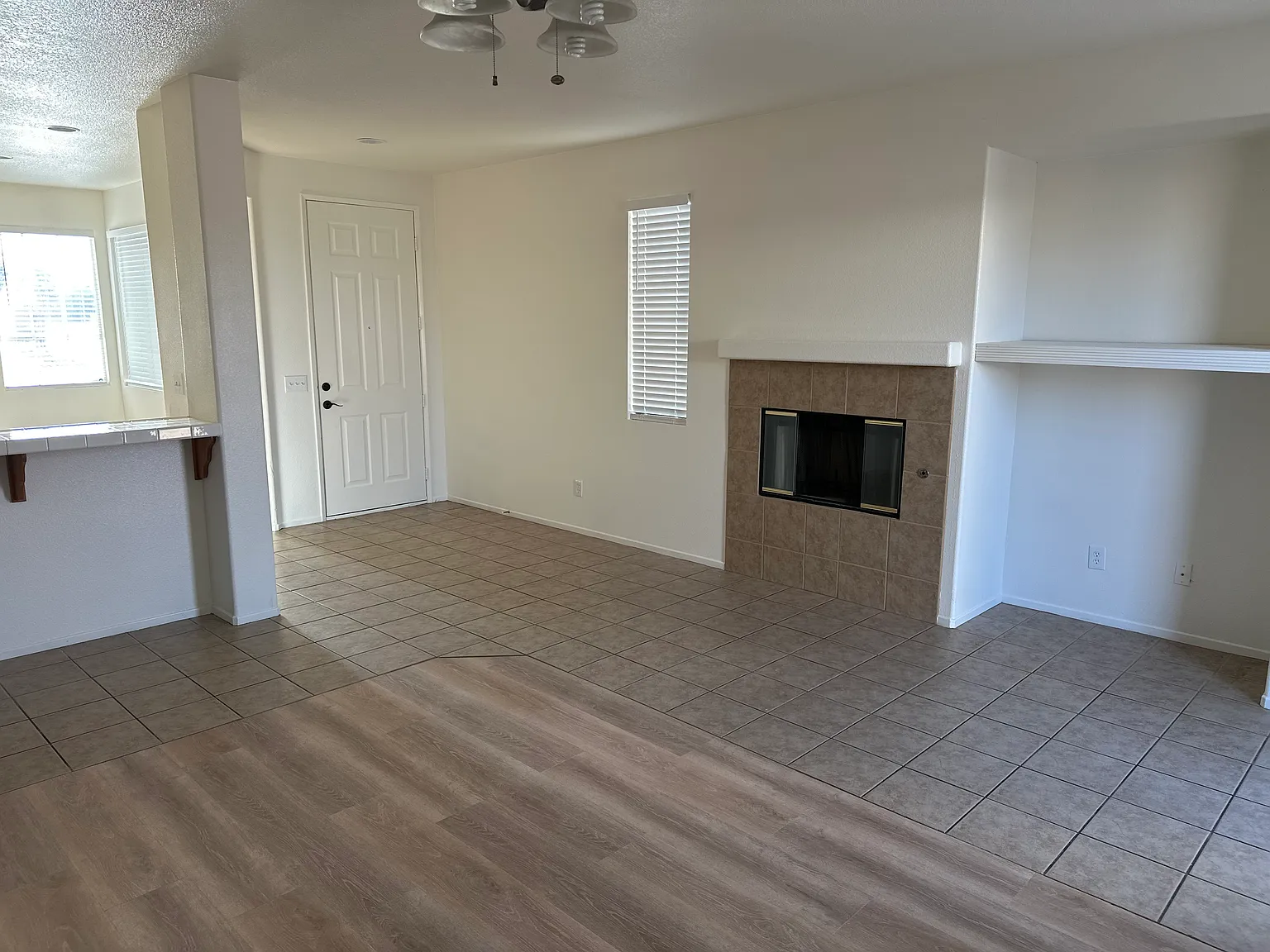 3 bed, 1516 sqft, $2,300 — Photo 3