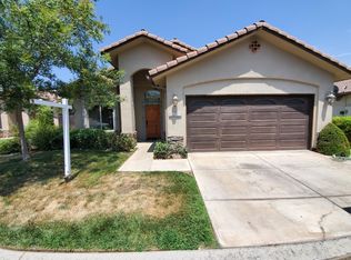 4698 W Rosetta Dr, Fresno, CA
