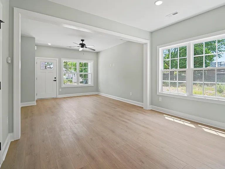 6703 Bryant St #A — Photo 5