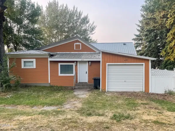 455 E Center St, Hazelton, ND 58544