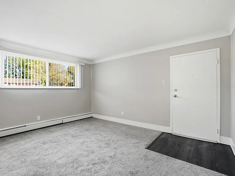 3411 Broadwell Ave #9 — Photo 2