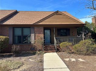 5005 Country Ln, Archdale, NC 27263