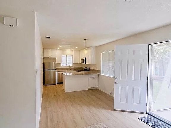 2nd image of 6121 Terrell Dr