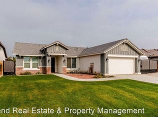 9826 Alondra Dr, Bakersfield, CA 93311