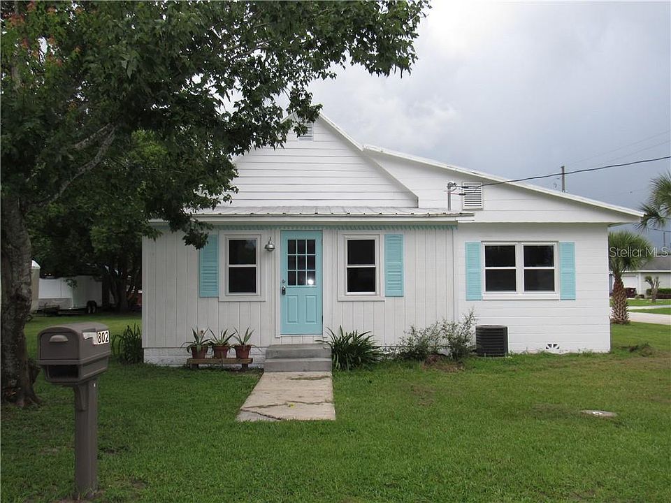 1st image of 802 Dakota Ave