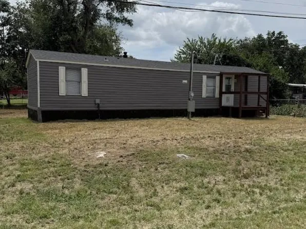 7305 Goodman Ln, Azle, TX 76020