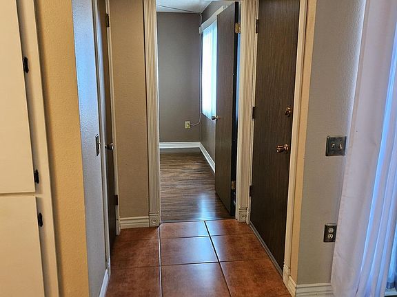 3rd image of 10743 W THUNDERBIRD Boulevard