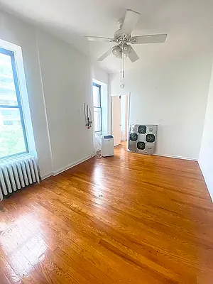 Rented by MOTION New York | media 4