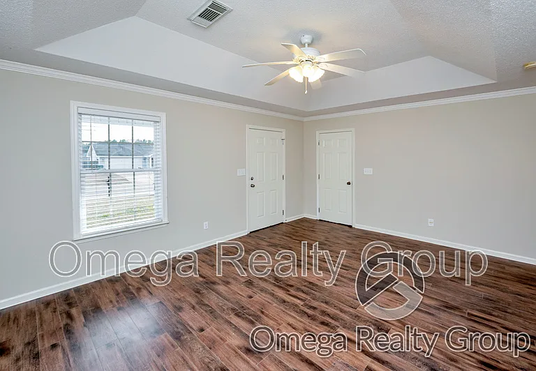 18488 Thoroughbred Dr — Photo 6