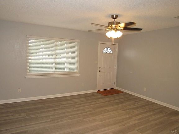 2nd image of 4016 E Johnson Ave