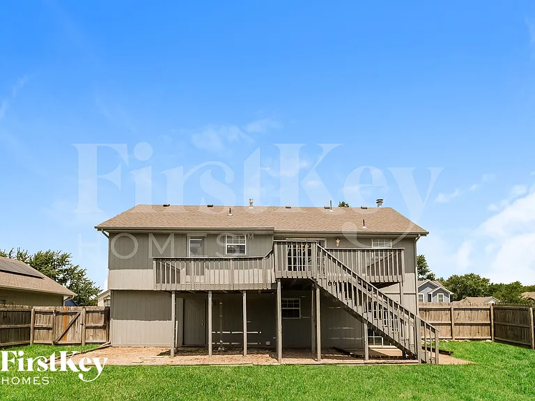1603 Roberta Dr — Photo 18