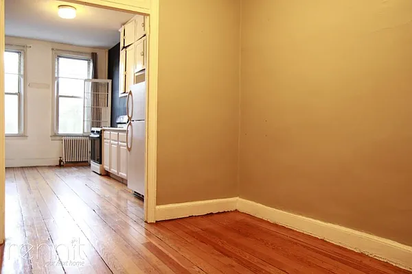 Rented by Rennit Inc. | media 26