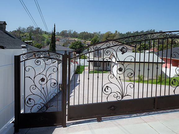 5th image of 3723 Lomitas Dr