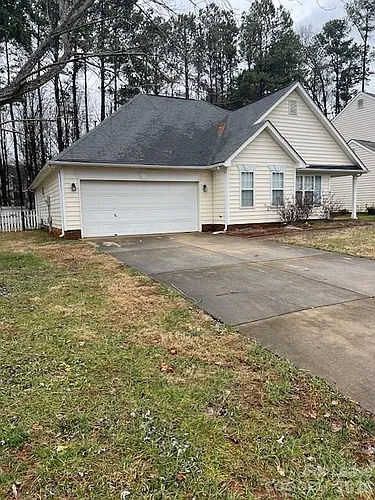 6117 Forest Pond Dr Photo 1