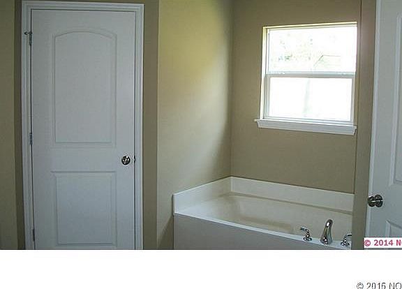 5th image of 222 Dp Newman Cir