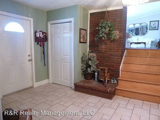 5th image of 15 Eagle Dr