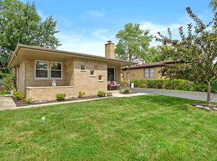 65 Terry Ct, Chicago Heights, IL 60411