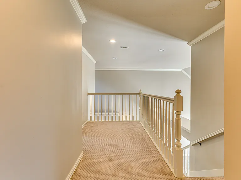 4608 E 94th St — Photo 23