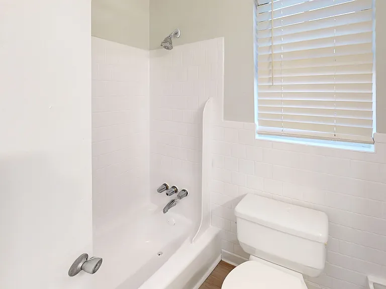 Crystal Grove Townhomes LLC — Photo 24