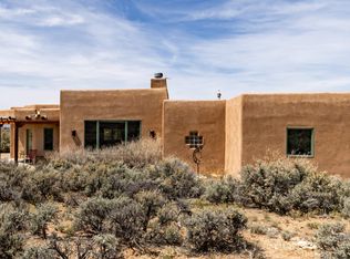 160 Colonias Pointe Dr, El Prado, NM 87529