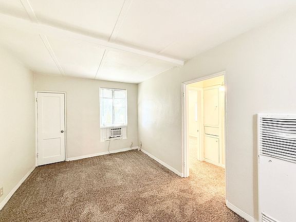 4th image of 2717 & 2801 Hadley Ave #Ha103