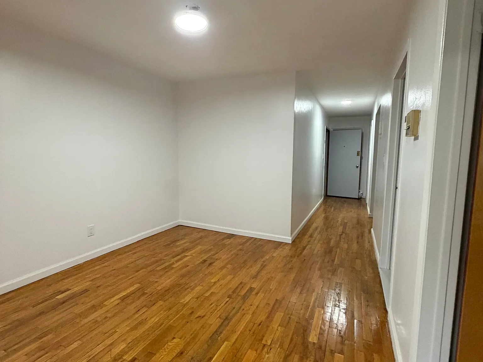 3 bed, $3,300 — Photo 2