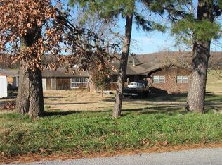 371 N Harvey Dowell Rd, Fayetteville, AR 72701