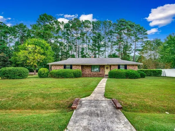 306 Prestwick Rd., Myrtle Beach, SC 29588