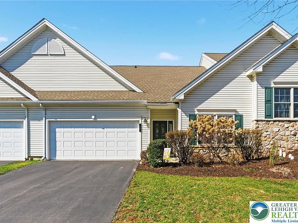 1st image of 16 Kent Ln