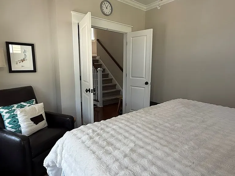 120 Clouter Creek Dr — Photo 22