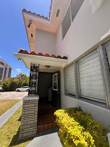 1st image of 127 Santillane Ave APT 1