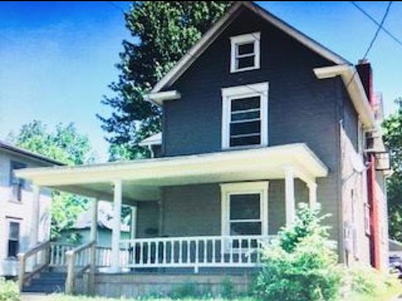 2nd image of 466 Windsor St