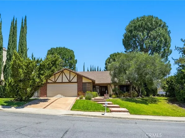 5834 Woodglen Dr, Agoura Hills, CA 91301
