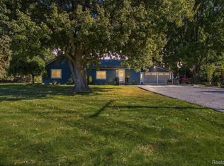 28487 Cotton Rd, Chesterfield, MI 48047