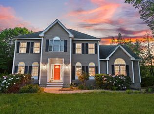2 Kimball Dr, Epping, NH 03042