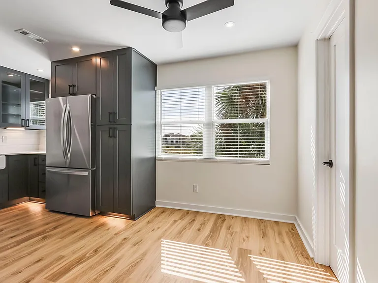 925 Tarpon Ave #26 — Photo 7