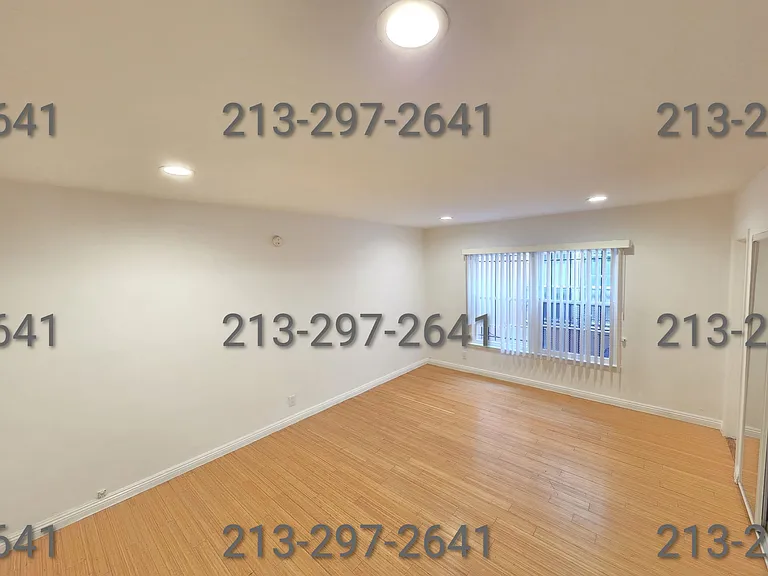 619 S Rampart Blvd #105 — Photo 4