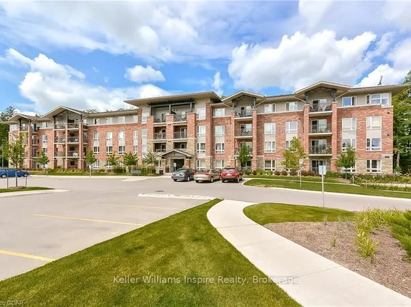 625 Saint David St S #208, Centre Wellington, ON N1M 0A8