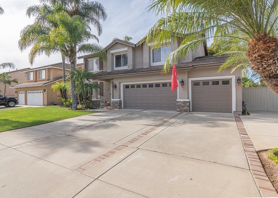 1st image of 1857 Autumn Ln
