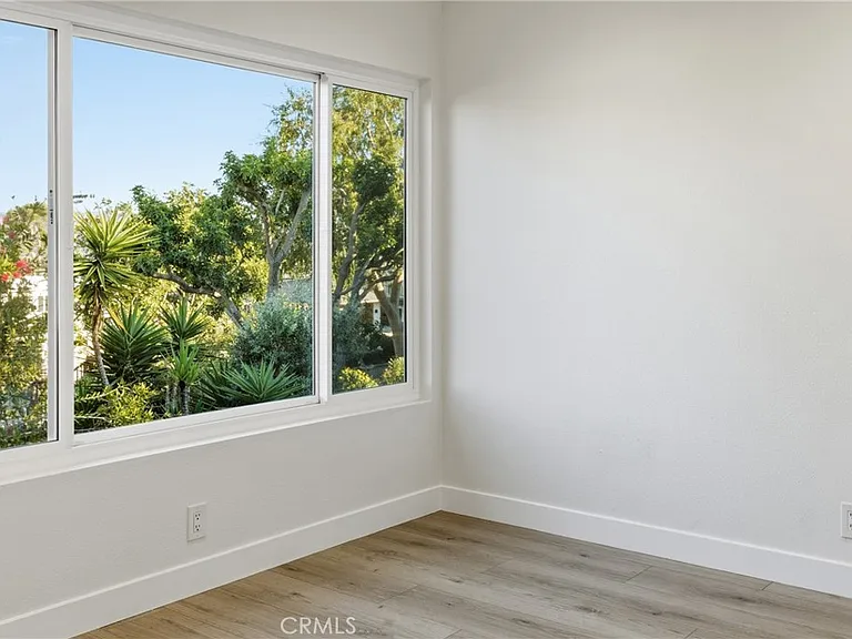 25302 Neptune Dr — Photo 17