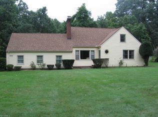 8124 Hillside Rd, Independence, OH 44131